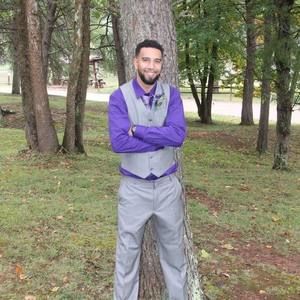 Meet your Posher, Anthony